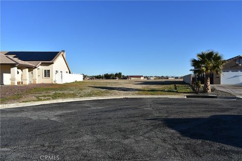 Photo of 14988 Rivers Edge Road, Helendale, CA 92342 (MLS # HD26035480)