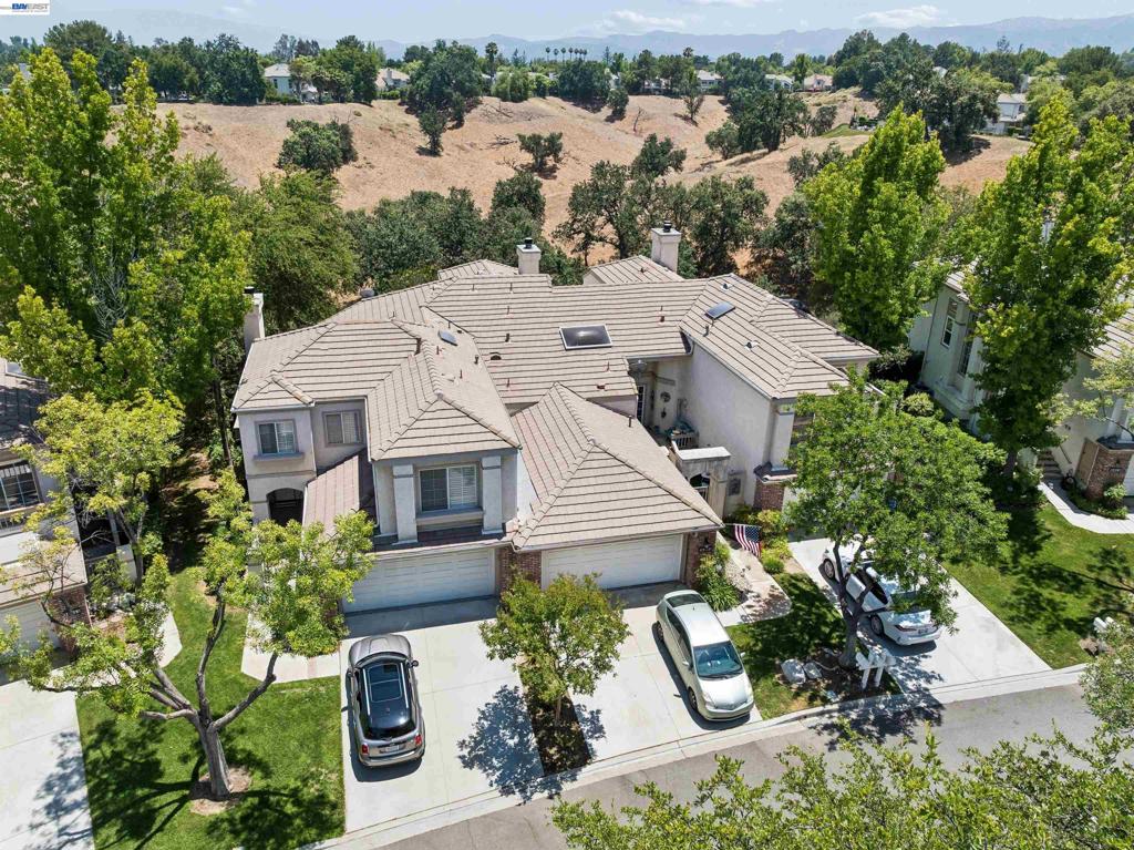 24448 Hampton Dr B