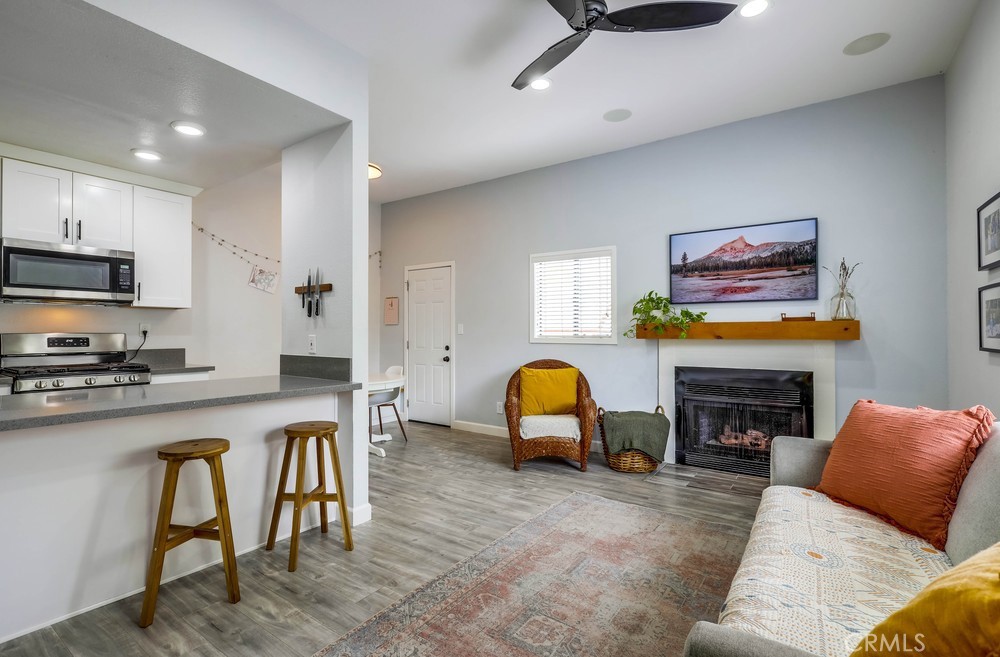 284 Laurel Avenue 5