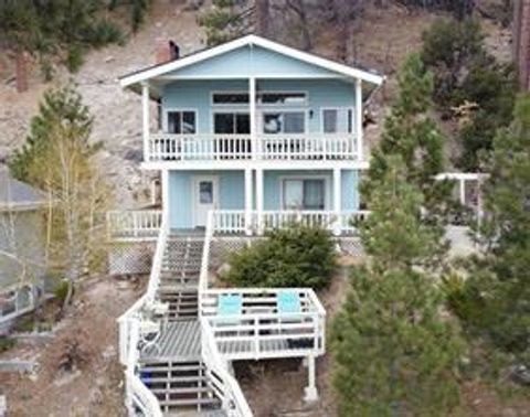 Photo of 38634 N Shore Drive, Fawnskin, CA 92333 (MLS # 219136401DA)