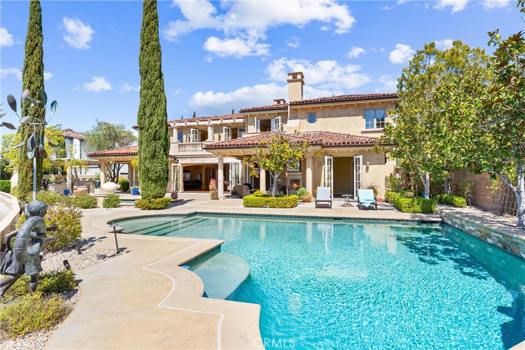 19 Fox Hole Road