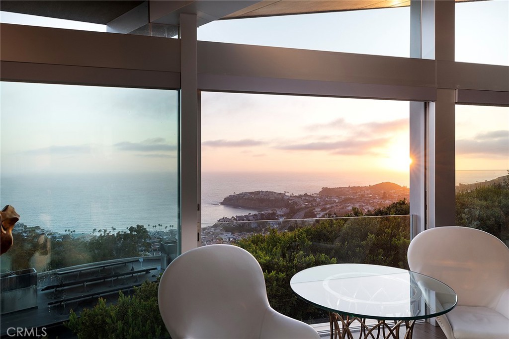 465 Panorama Drive