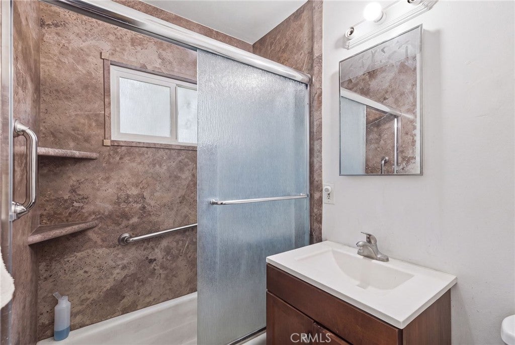 2520 Cedar
