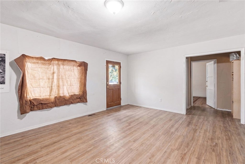 2520 Cedar