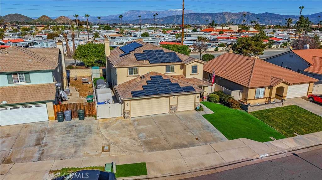 4490 Rainbow View Way