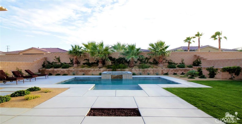 Encore - Residential