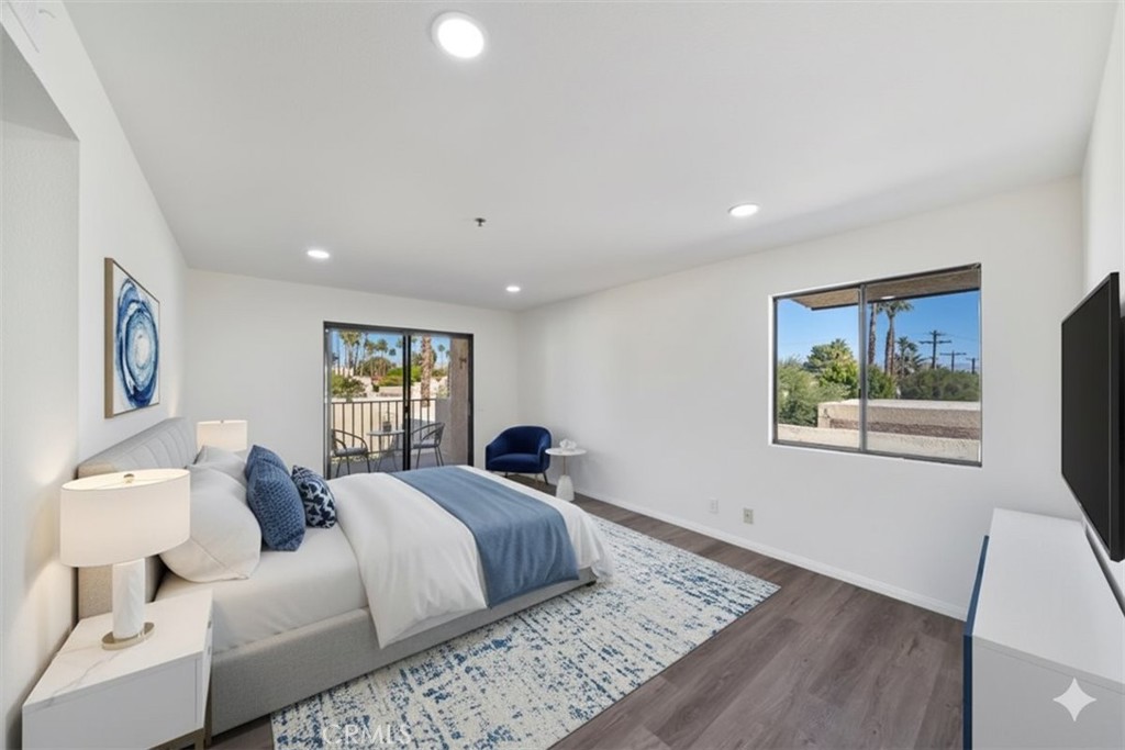 Camino Del Sol (33101) - Residential