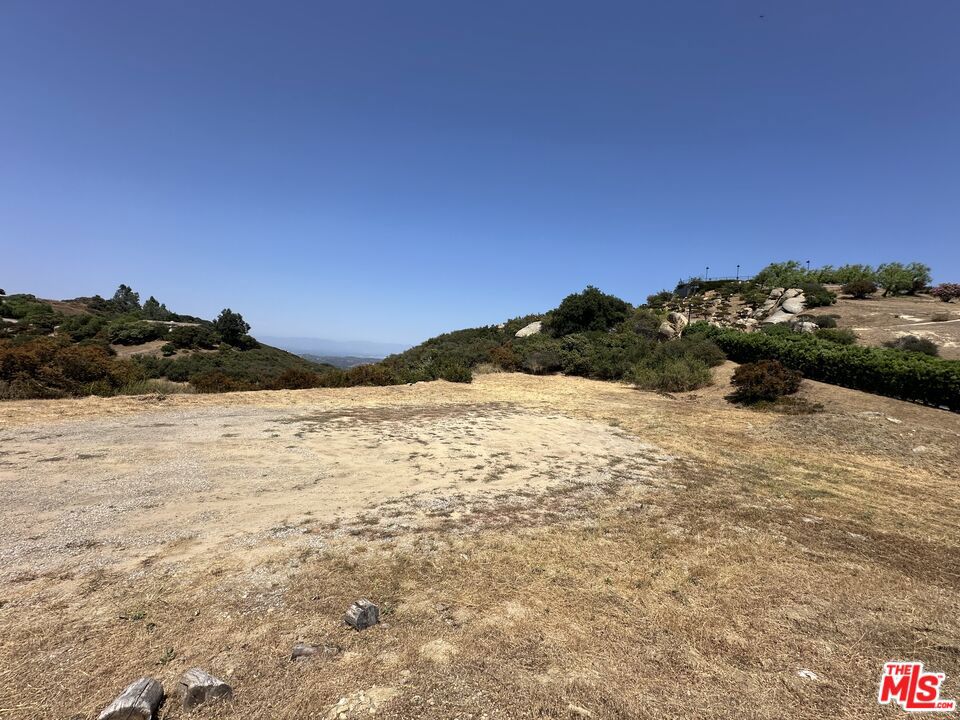 22991 Saddle Peak Road