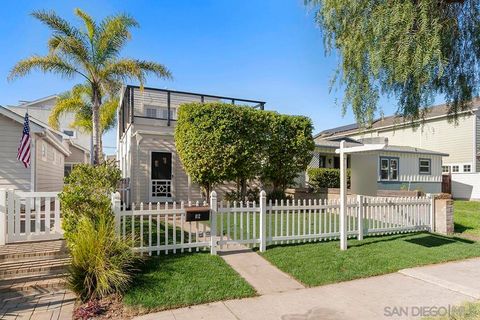 Photo of 812 H Ave Ave, Coronado, CA 92118 (MLS # 250046356SD)