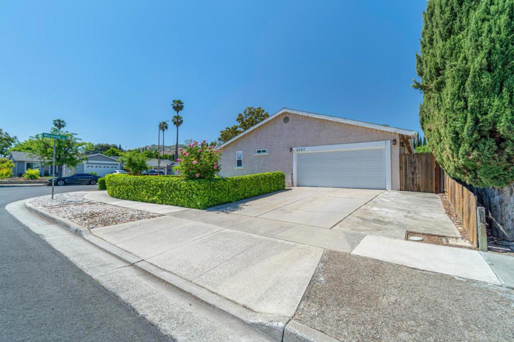 6797 Moselle Drive