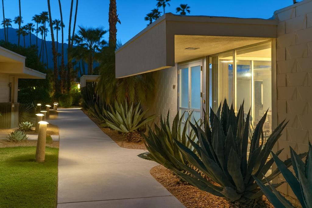 Photo of 87 Westlake Circle, Palm Springs, CA 92264 (MLS # 219135616PS)
