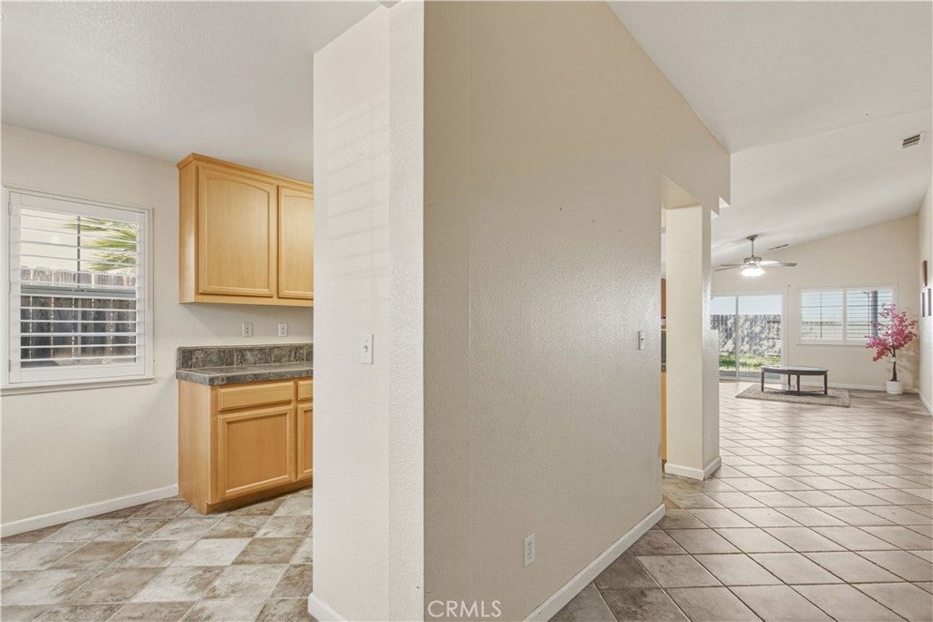 1525 La Sierra Street