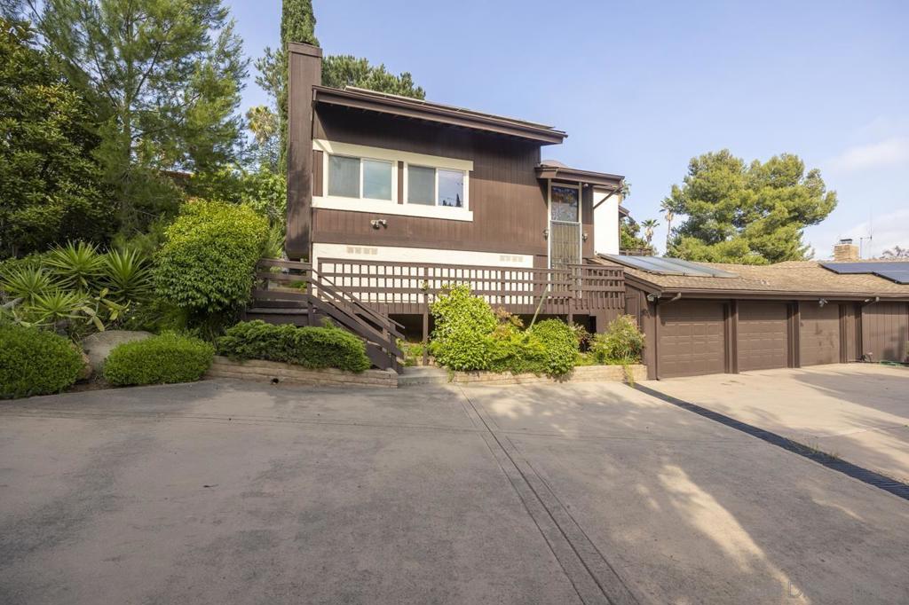 10167 GRANDVIEW DRIVE