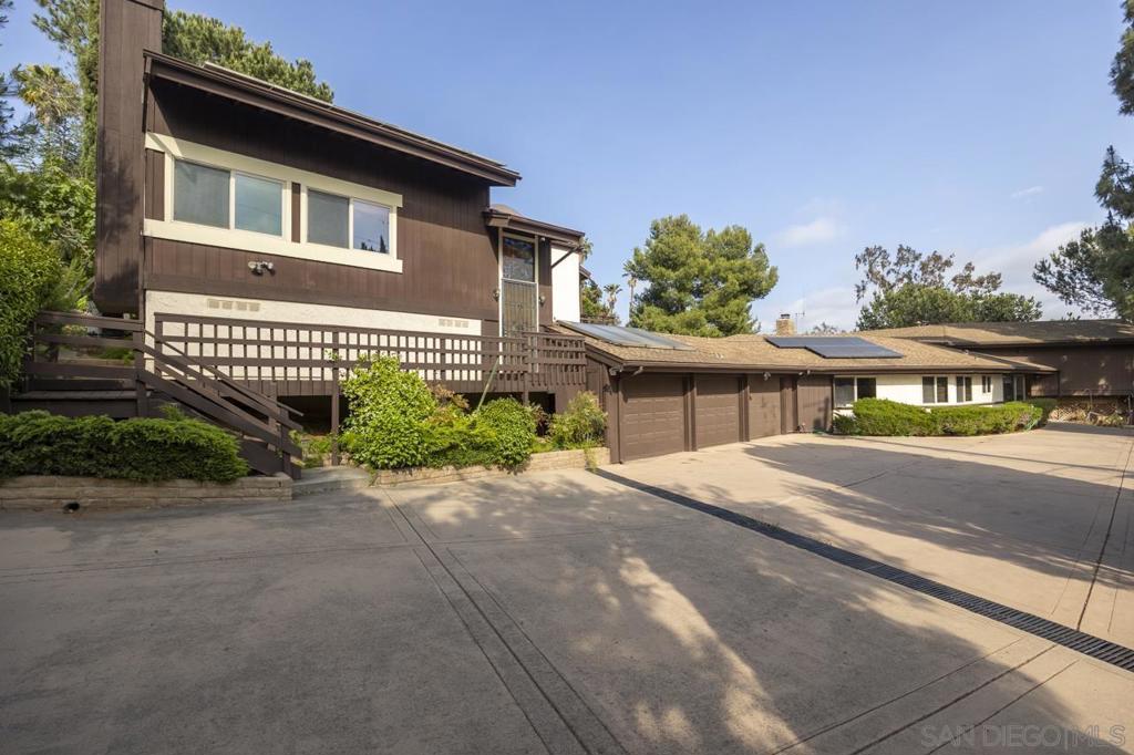 10167 GRANDVIEW DRIVE