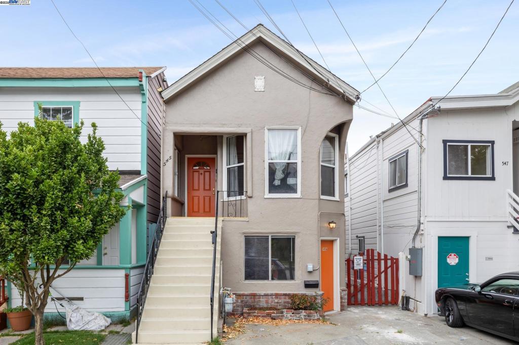 VACANT DUPLEX! 835 sq.ft upstairs and 782 sq.ft. downstairs. Built in 1895, this West End Alameda duplex blends classic charm with flexible living and strong income potential—live in one unit and rent the other, or lease both for maximum return. The upper unit offers a spacious living room, bright eat-in kitchen with freshly painted cabinets and recessed lighting, two bedrooms, and a full bath with tiled stall shower. Step out to a covered patio—perfect for outdoor dining or relaxation. The updated lower unit features a light-filled living room, eat-in kitchen with new cabinets, sink, and tile backsplash, one bedroom, and a full bath with shower over tub. A tankless water heater adds modern efficiency. A large laundry room provides bonus space ideal for storage or a home office. BONUS detached studio shed offers even more versatility—great as a home office, art space, or music room. Just blocks from Webster Street, parks, schools, restaurants, and transit, this multi-unit gem is a rare find in a prime location. Open House Sat 2–4 PM.