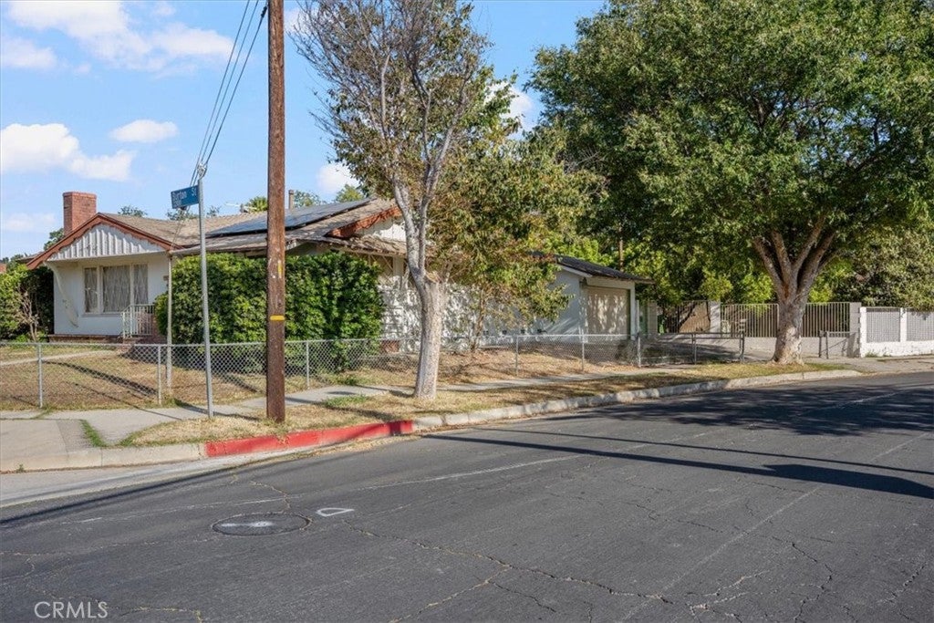 22154 Burton