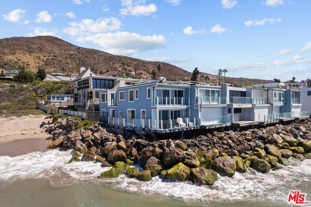 Photo of 11770 Pacific Coast Highway # AA, Malibu, CA 90265 (MLS # 26665541)