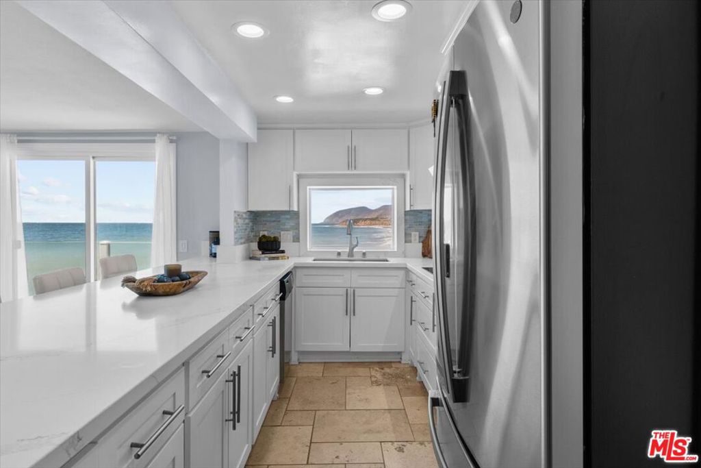 11770 Pacific Coast Highway # AA