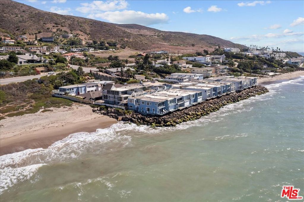 Photo of 11770 Pacific Coast Highway # AA, Malibu, CA 90265 (MLS # 26665541)