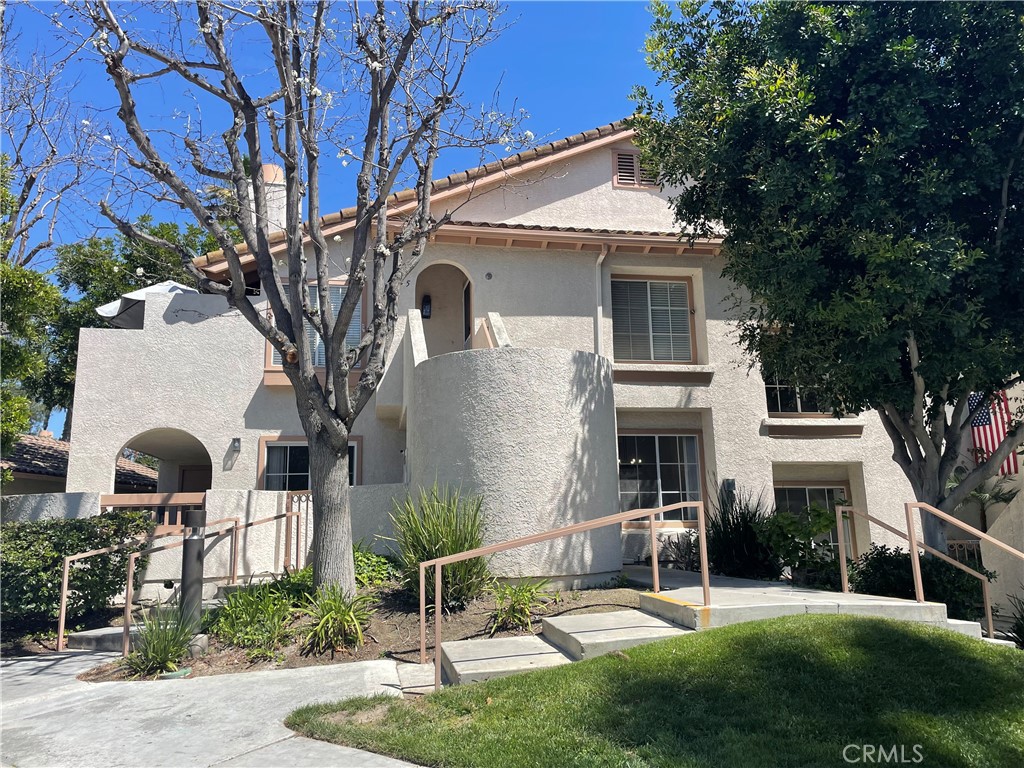 Briosa - Lomas Laguna (BRI) - Residential Lease