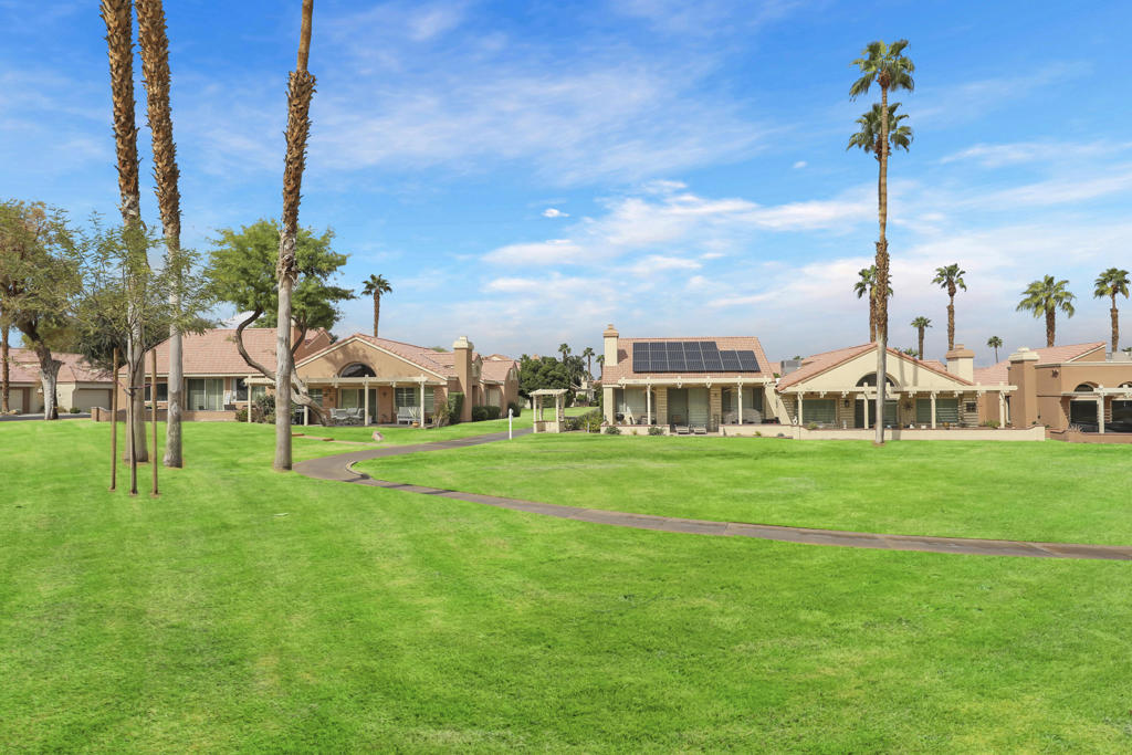Oasis Country Club - Residential