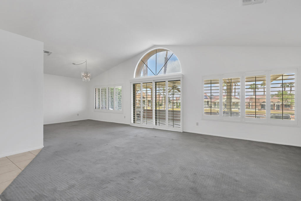 Oasis Country Club - Residential
