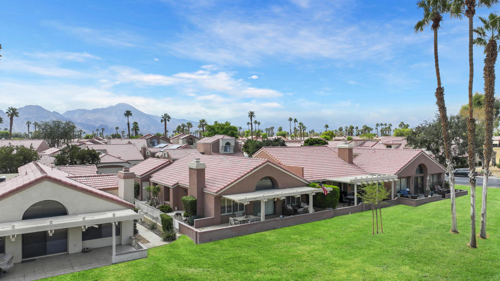 Oasis Country Club - Residential