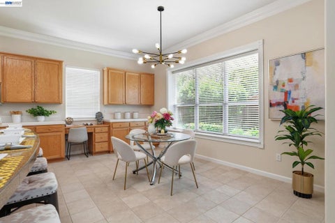 Tiny photo for 663 Clay Way Way, Ripon, CA 95366 (MLS # 41137329)