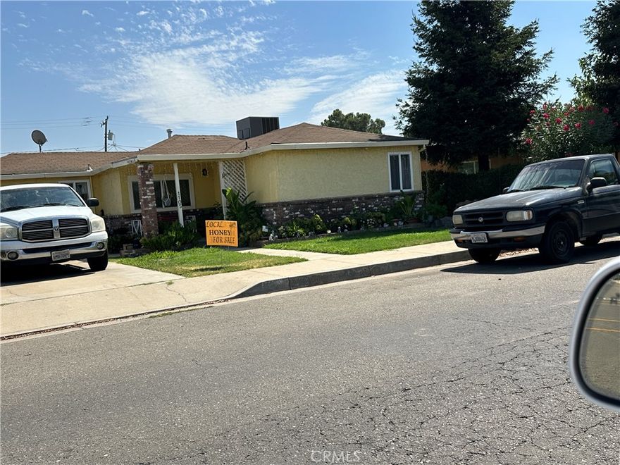 NEW PRICE!!!Come Check out 1105 Orange Ave. Chowchilla. This  nice 2 bedroom 2 bath home ,plus a small room could be a office or small bedroom. . enjoy central heating and cooling. Dual Pane windows, install a 2nd bathroom for master bedroom, and updated kitchen. Seller  said done  approx. 10 yrs ago. Roof is older. Great location close to high schools and shopping. Long term tenant. Home needs some work done. Selling As Is. You have great Bones to work with. The records show different  size, in sq. ft. and bedrooms. Buyer to satisfy themselves. Garage has been converted and you have a large detached garage/shop that comes in from the back alley.