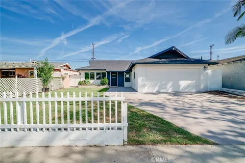 MLS: TR26072742