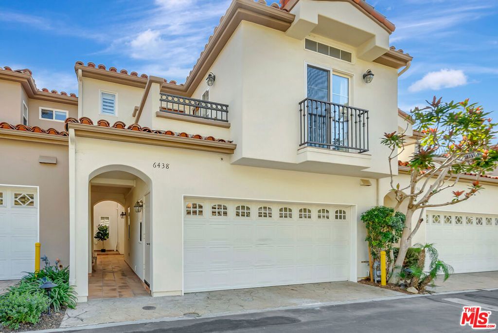 Photo of 6438 Lunita Road, Malibu, CA 90265 (MLS # 25614021)