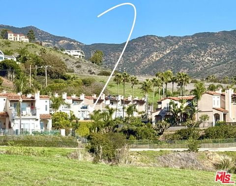 Photo of 6438 Lunita Road, Malibu, CA 90265 (MLS # 25614021)