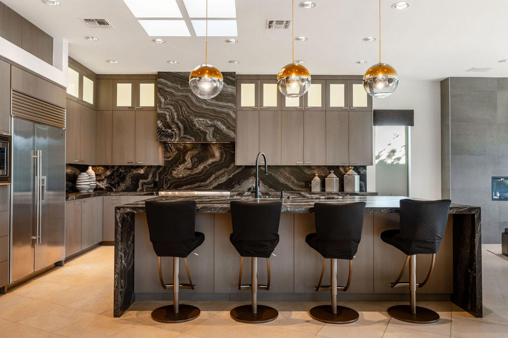 Waterford-420 - Residential