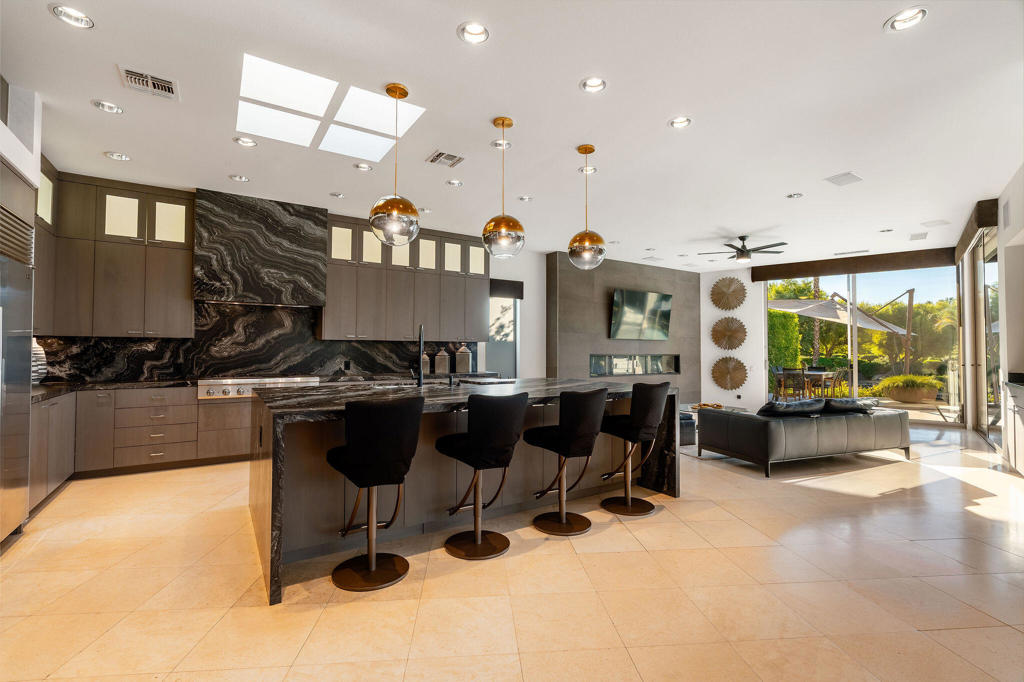 Waterford-420 - Residential