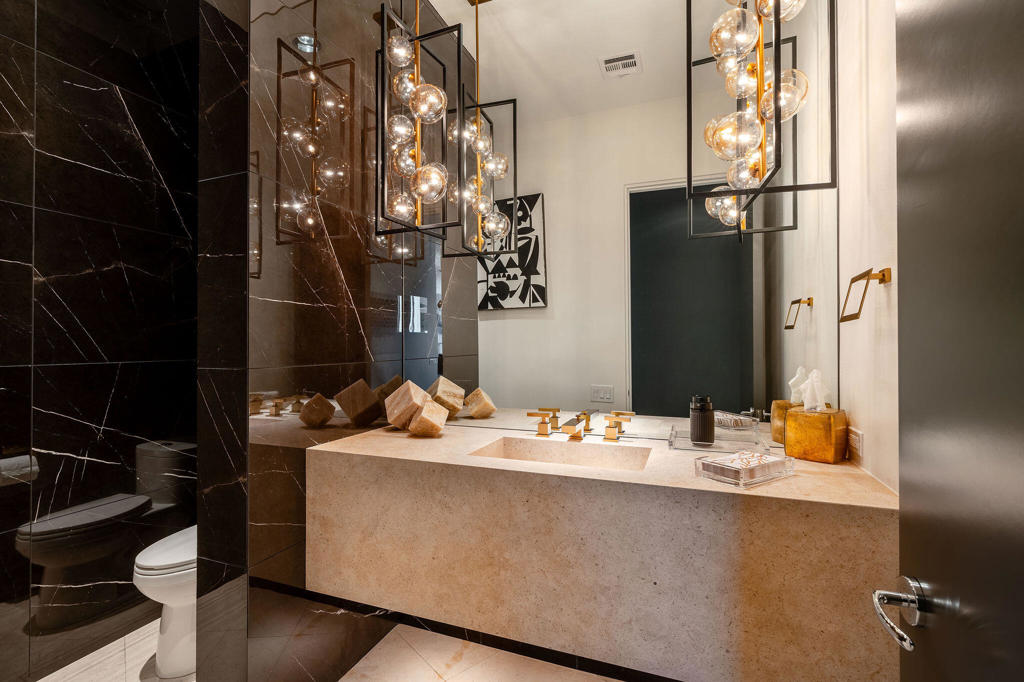 Waterford-420 - Residential