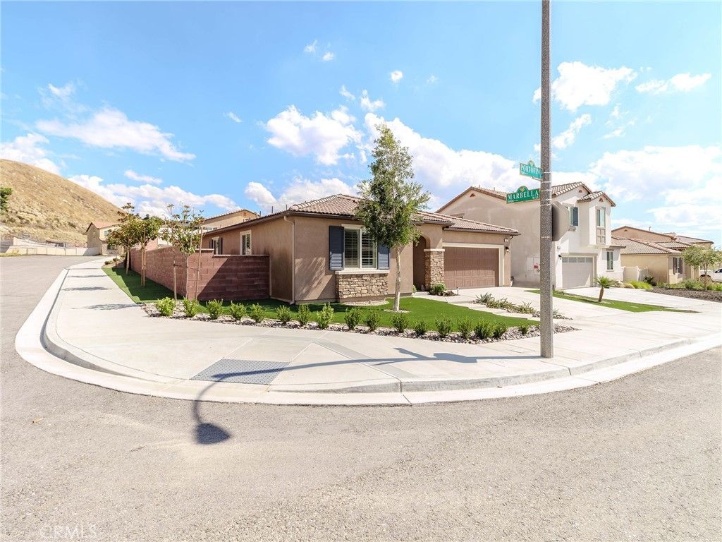 Photo of 7863 Portofino Street, Highland, CA 92346 (MLS # IG25220508)