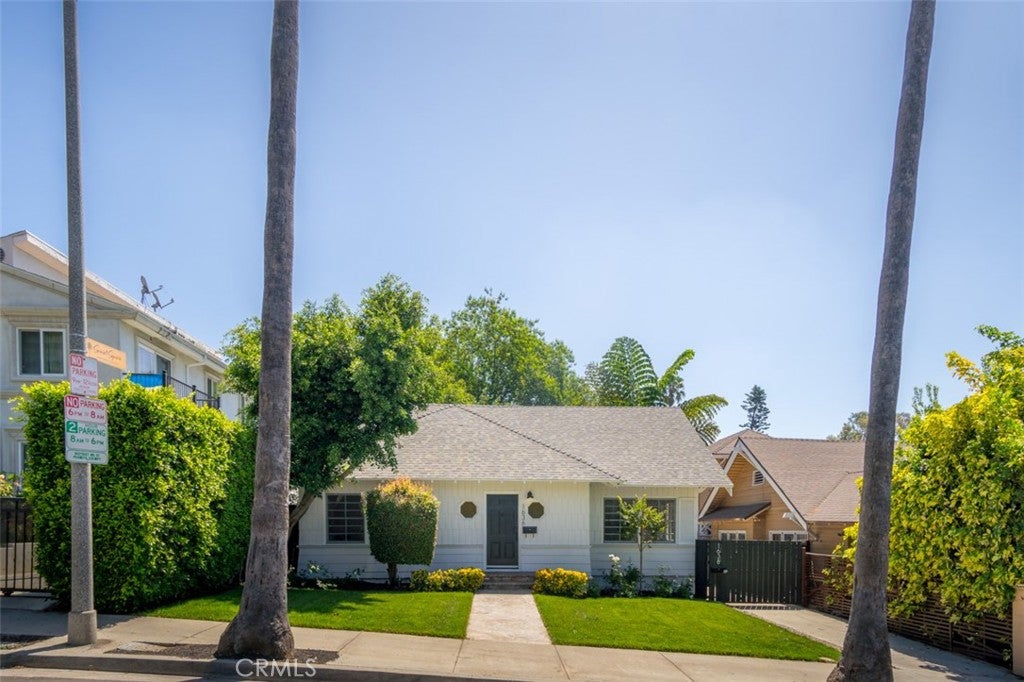 1636 N Sierra Bonita Avenue, Los Angeles CA 90046