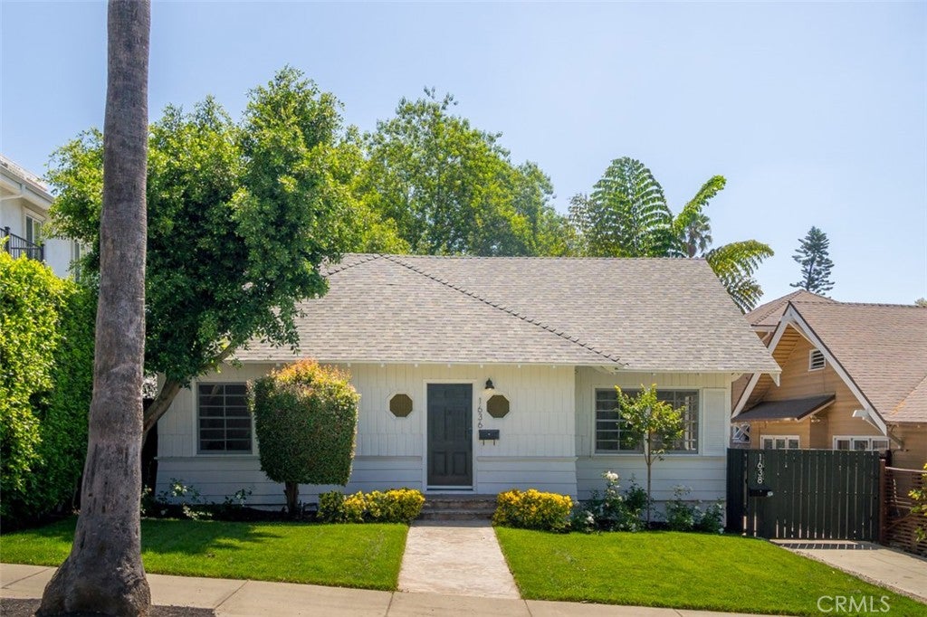 1636 N Sierra Bonita Avenue