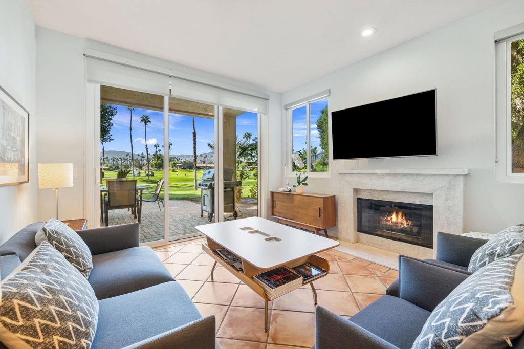 Palm Valley CC - Residential