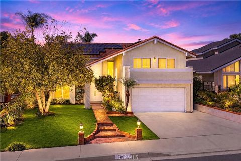 Photo of 23437 Amberwick PL, Diamond Bar, CA 91765 (MLS # CV26143813)