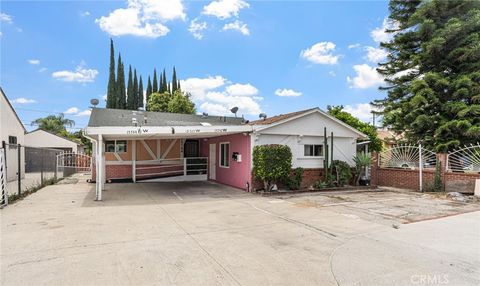 Photo of 15744 Saticoy Street, Van Nuys, CA 91406 (MLS # CV26062669)