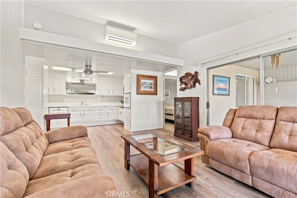 1261 Knollwood Road M4-45i