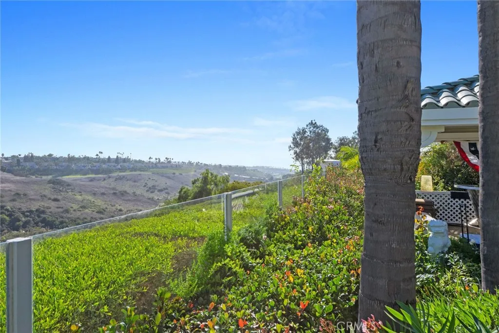 Laguna Niguel, California 92677, United States, 3 Bedrooms Bedrooms, ,3 BathroomsBathrooms,Residential,Active,253825