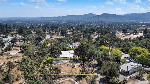 Photo of 150 Jaxine Drive, Altadena, CA 91001 (MLS # AR25076423)