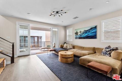 Photo of 127 S Boeing Lane, Los Angeles, CA 90042 (MLS # 26645255)