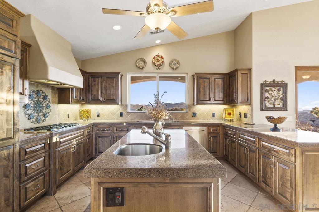Ramona - Residential
