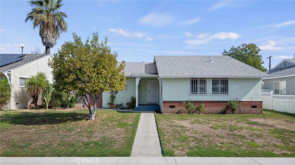 Photo of 10342 Haskell Avenue, Granada Hills, CA 91344 (MLS # SR25249077)