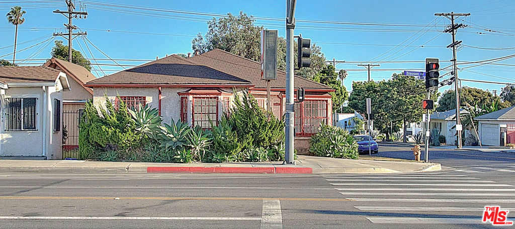 3956 W Slauson Avenue