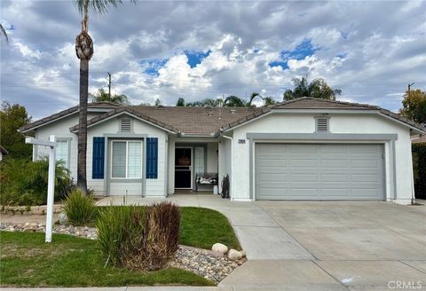 21834 Heliotrope Lane Wildomar CA 92595