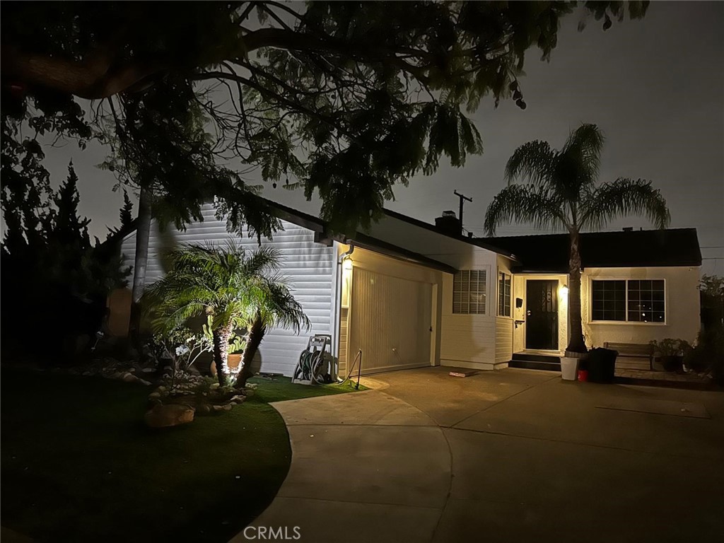 736 W 158th Street